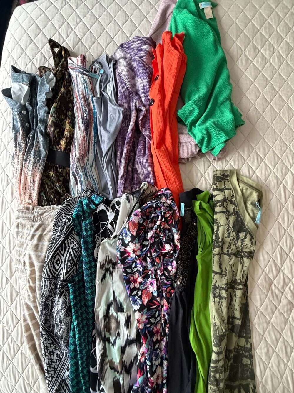 Womens Clothing Bundle Mixed Variety Tops and Dresses Lot